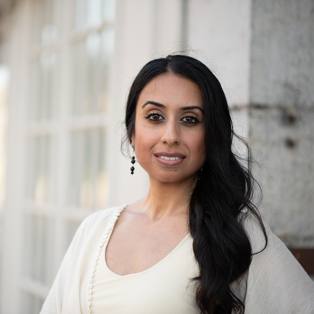 Sarita-4-sq Sarita Van Dyke